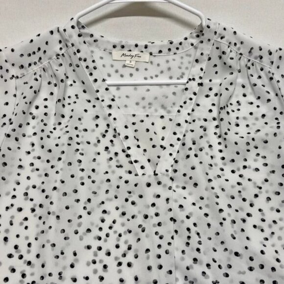 Monday Fun Semi Sheer Blouse Women's Small White Black Polka Dot Career Clothing - Picture 3 of 6